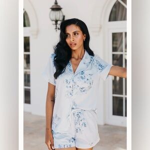 Le Rose Stories Mileva Bleu De Fleur Printed PJ Set